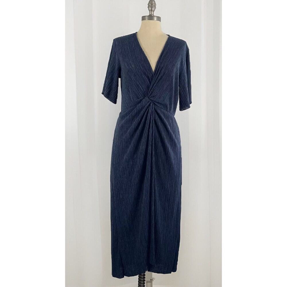 All in Favor Womens XS V-Neck Short Sleeve Wrap Midi Dress Blue Textured Fabric